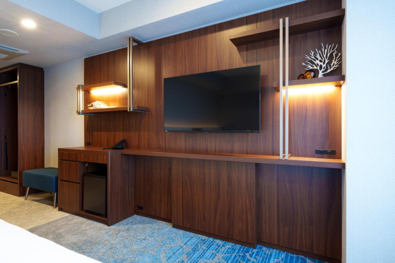 Hotel Grandconsort Наха Екстериор снимка