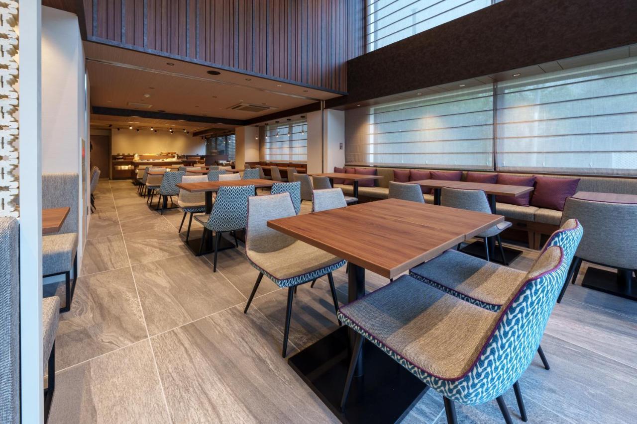 Hotel Grandconsort Наха Екстериор снимка